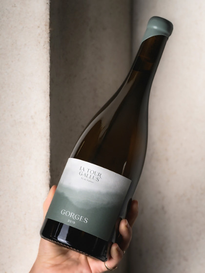 Wine bottle details Gorges 2019